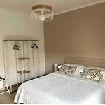 The Sanctuary Blu סקפאטי