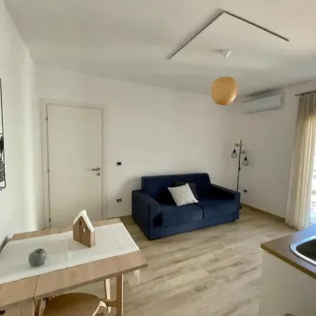 The Sanctuary Blu Homestay Scafati